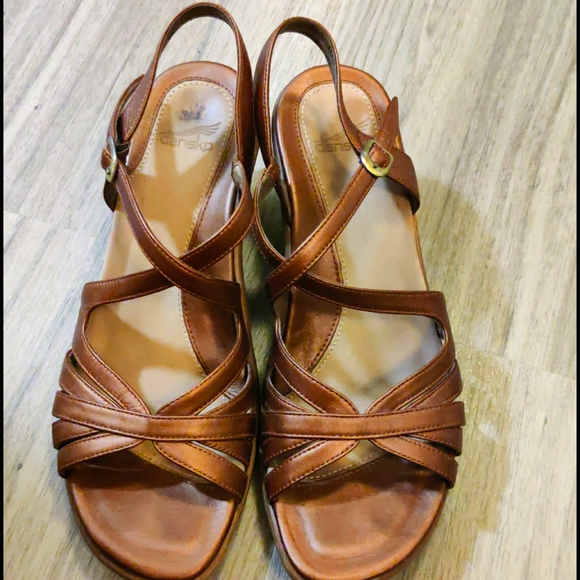 Dansko leather bronze sandals size 9 - Picture 3 of 5